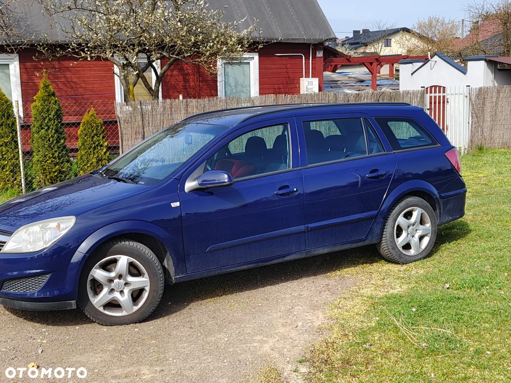 Opel Astra 1.9 CDTI - 4