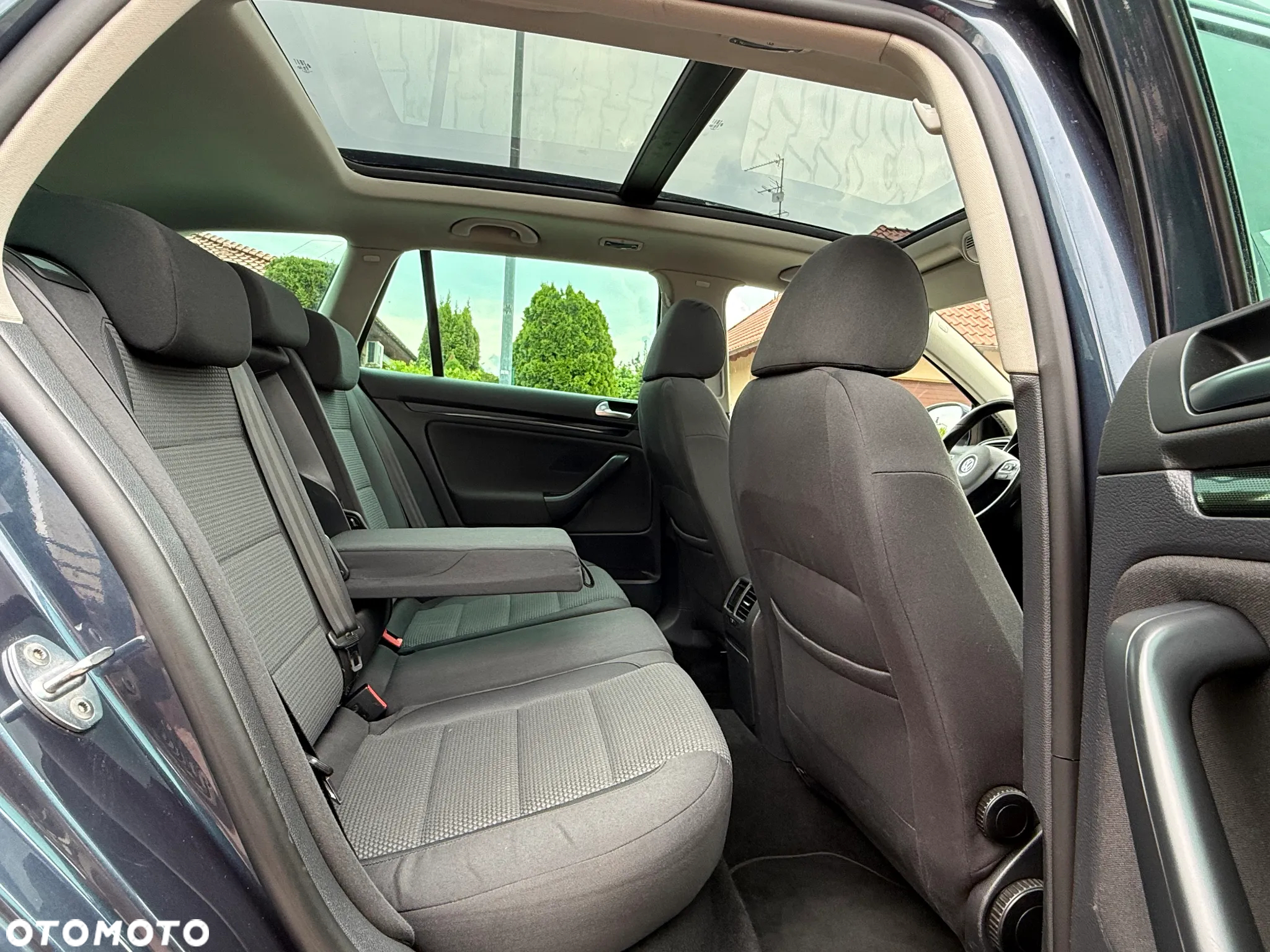 Volkswagen Golf 1.4 TSI Highline - 9