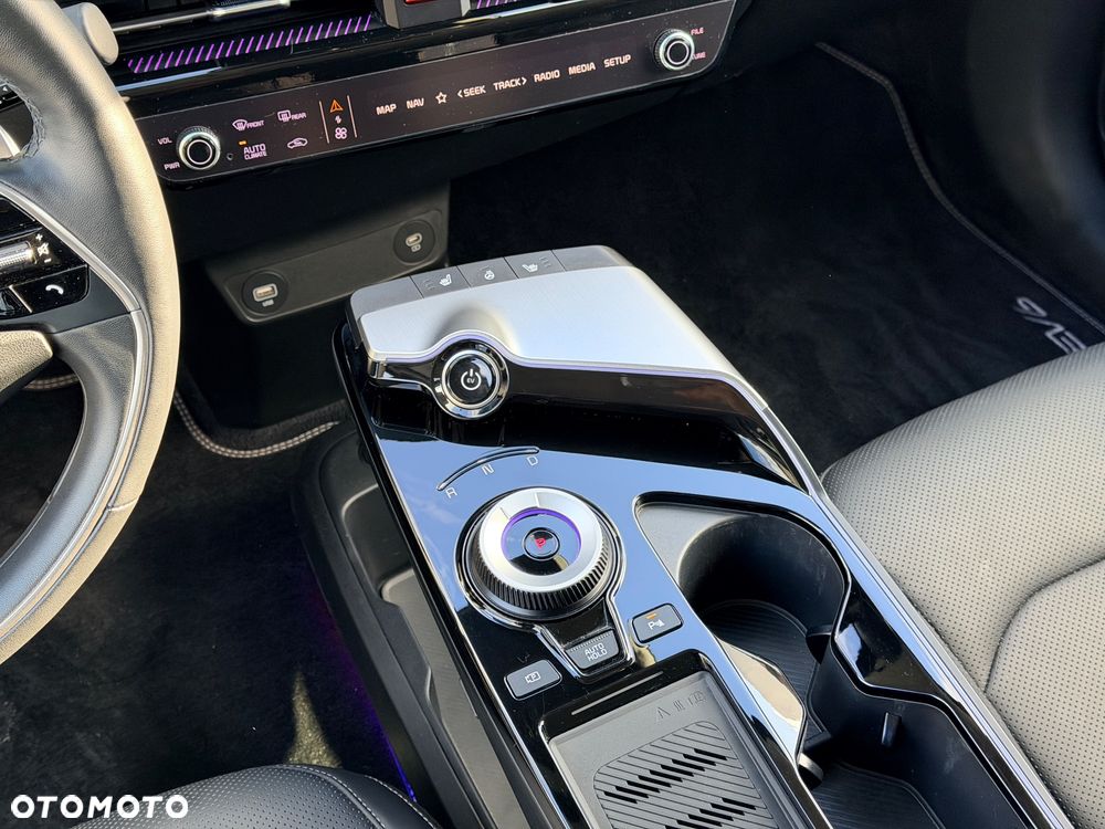 Kia EV6 77.4kWh Plus - 9