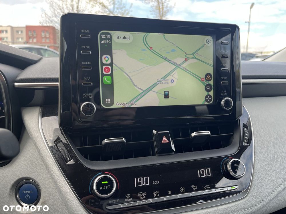 Toyota Corolla 2.0 Hybrid Comfort - 21
