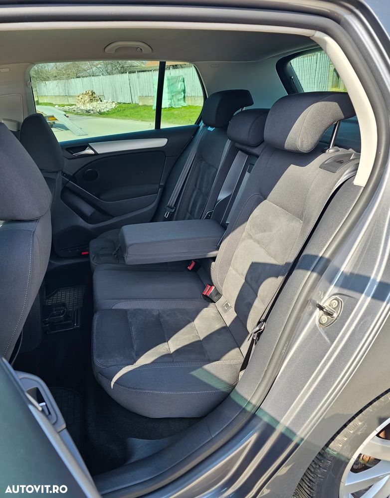 Volkswagen Golf 1.4 TSI Highline - 9