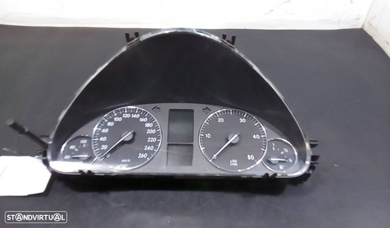 Quadrante Mercedes-Benz C-Class T-Model (S203) - 1