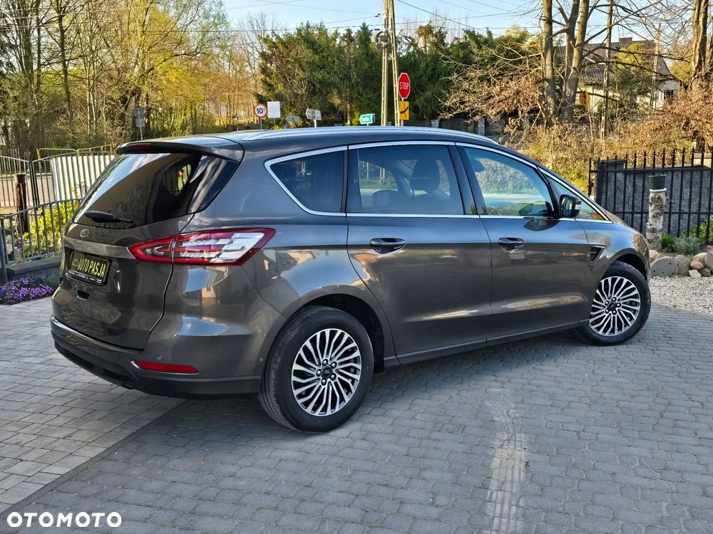 Ford S-Max 2.0 TDCi Titanium PowerShift - 12