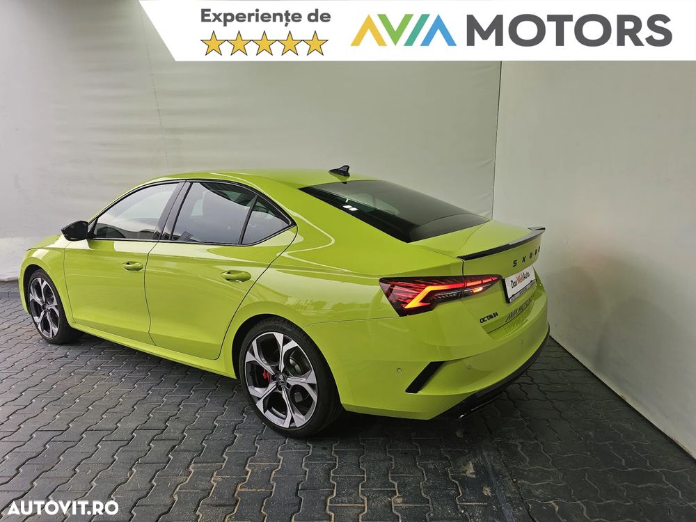 Skoda Octavia 2.0 TSI 265 CP DSG RS - 4