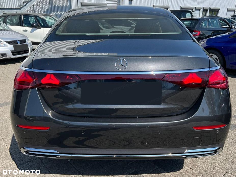 Mercedes-Benz Klasa E - 4