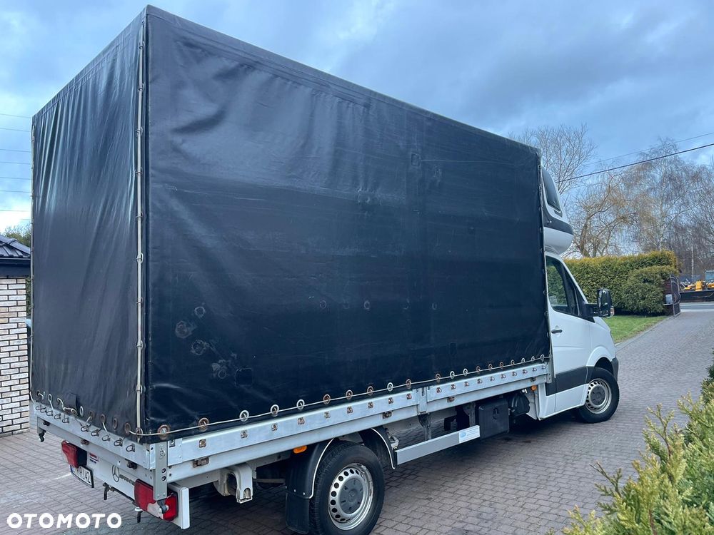 Mercedes-Benz SPRINTER - 14