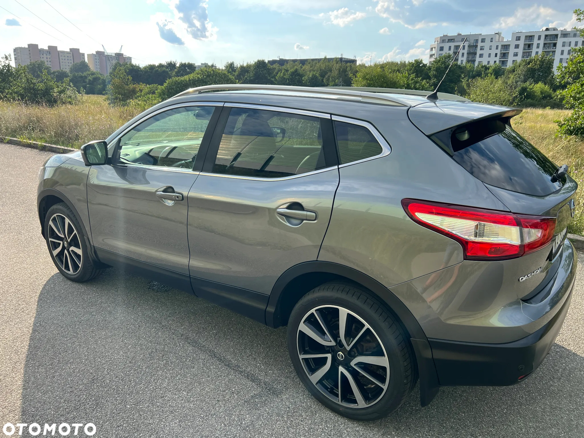 Nissan Qashqai 1.5 dCi Tekna - 11