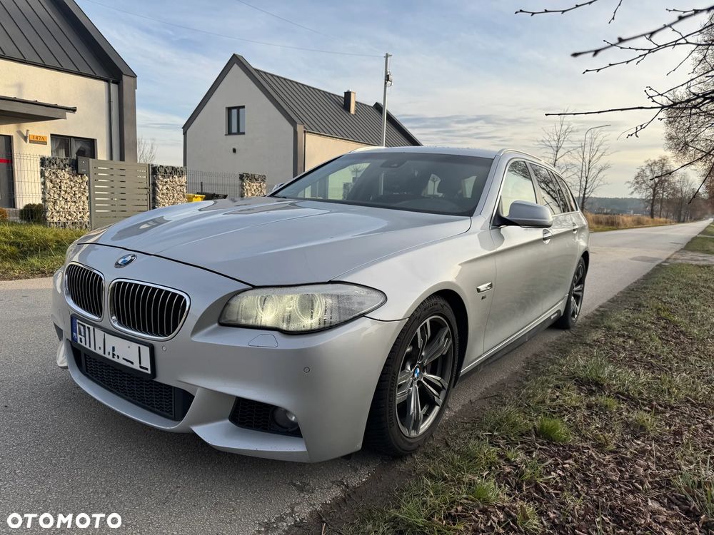 BMW Seria 5 525d - 5
