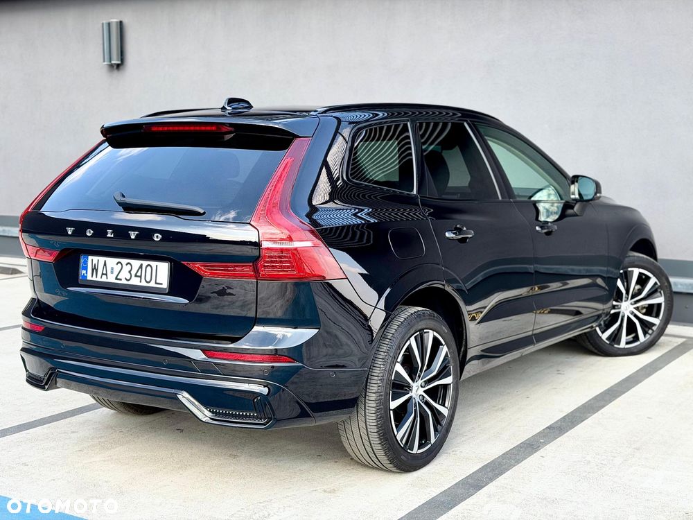Volvo XC 60 B5 B AWD Plus Dark - 8