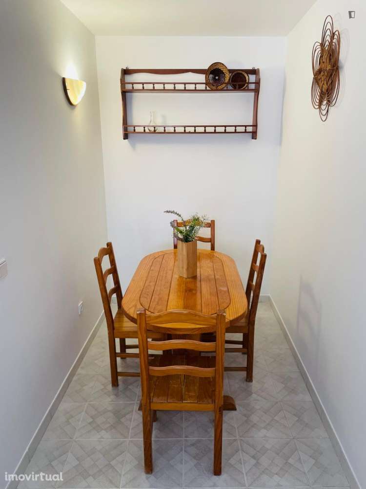 Apartamento com 1 quartos - localizado em Faro - Grande imagem: 2/7