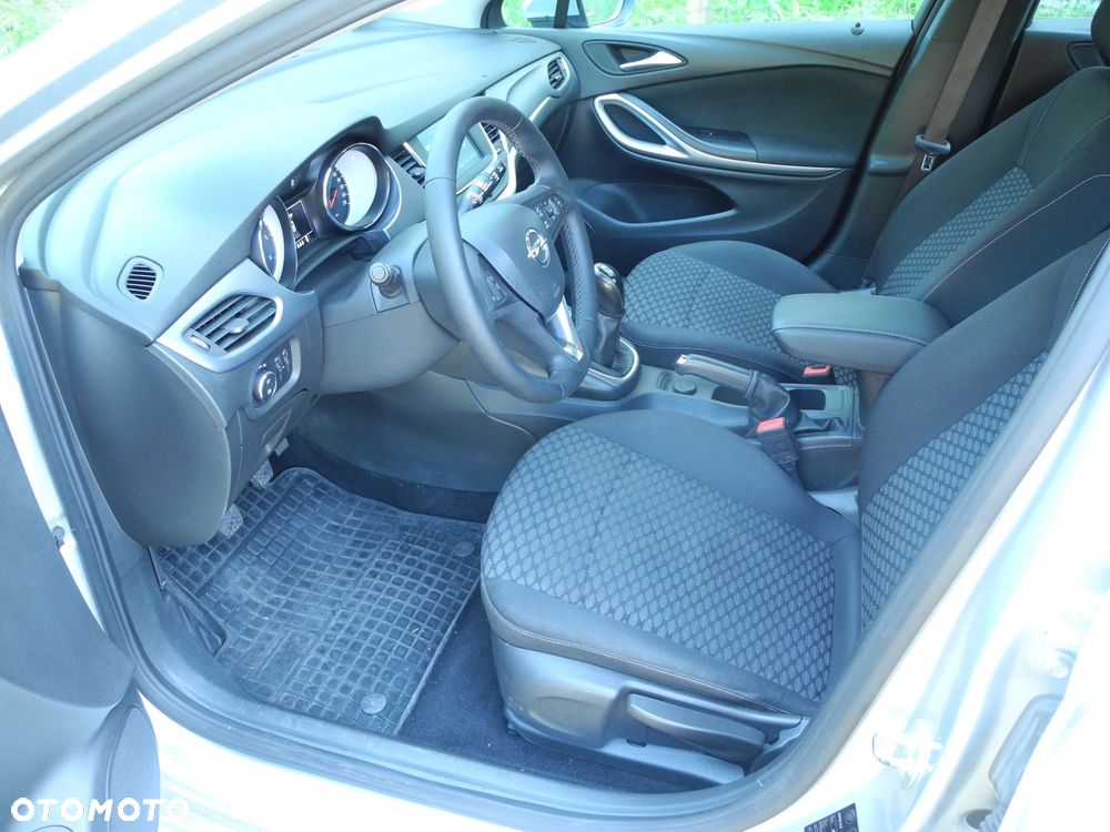 Opel Astra - 11