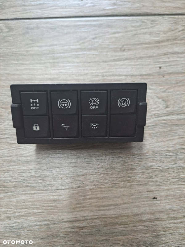 PANEL KLAWISZE PRZEŁĄCZNIK RENAULT GAMA T RANGE C