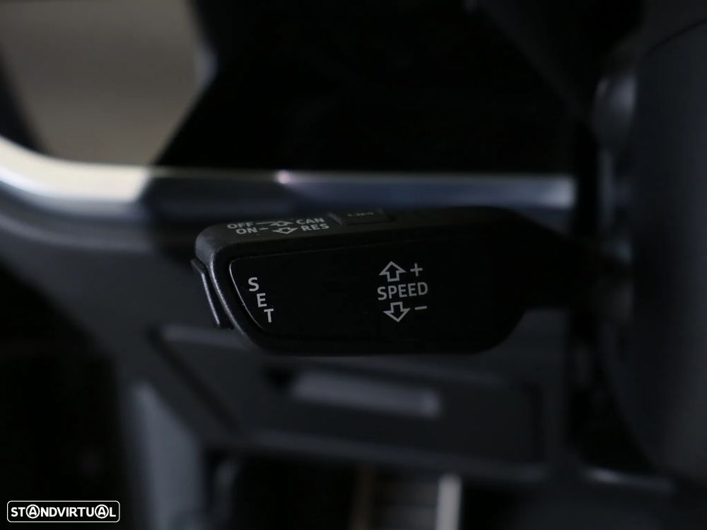 Audi Q3 40 TFSI quattro S tronic S line - 29