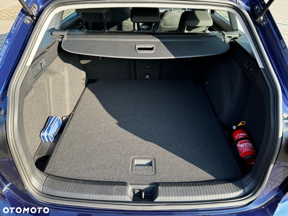 Volkswagen Golf Variant - 24