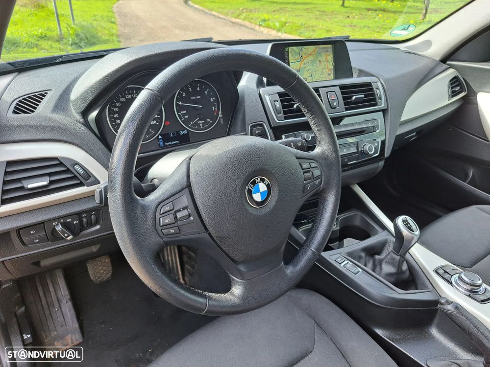 BMW 116 i Sport Line - 3