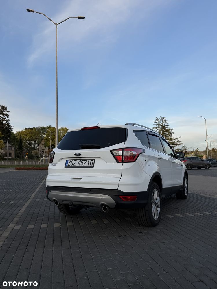 Ford Kuga - 3