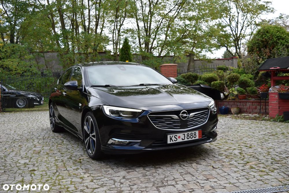 Opel Insignia 2.0 T 4x4 Exclusive S&S - 11