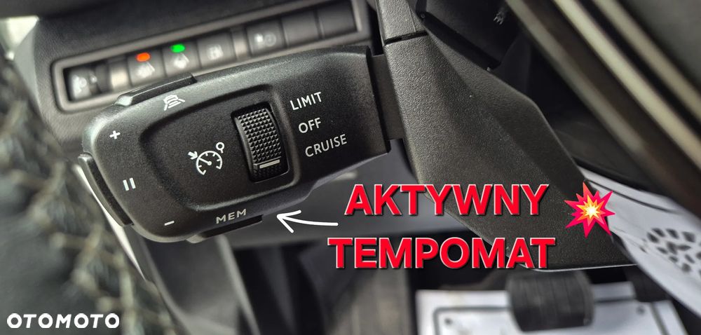 Peugeot 3008 1.6 PureTech Hybrid PHEV Allure Pack S&S EAT8 - 11