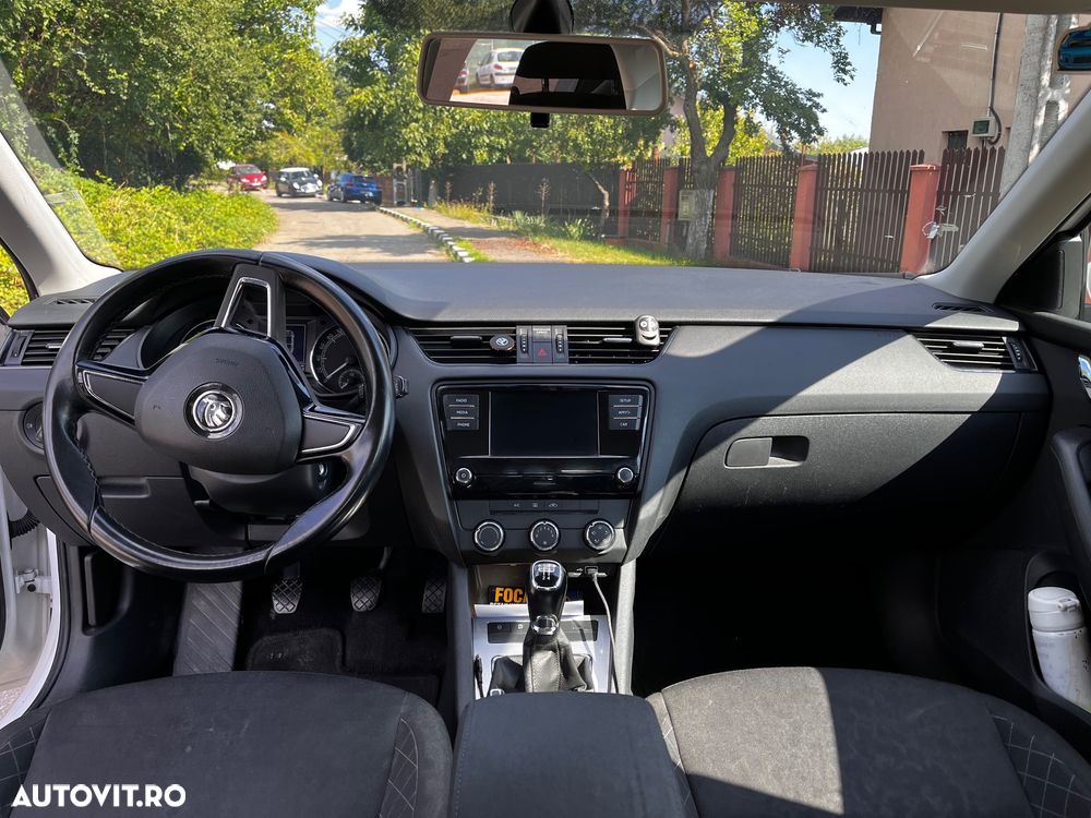 Skoda Octavia - 13