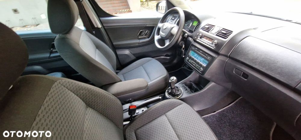 Skoda Roomster 1.4 MPI PLUS EDITION - 22