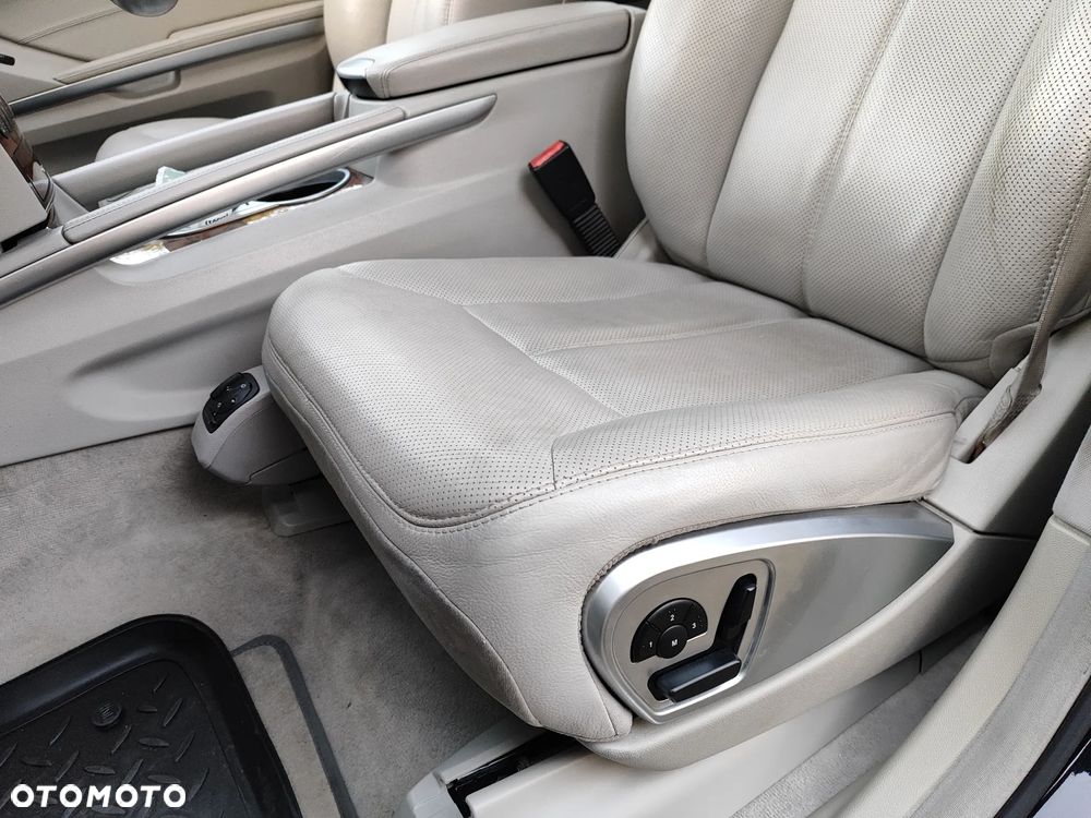 Mercedes-Benz GL 500 4Matic 7G-TRONIC Grand Edition - 11