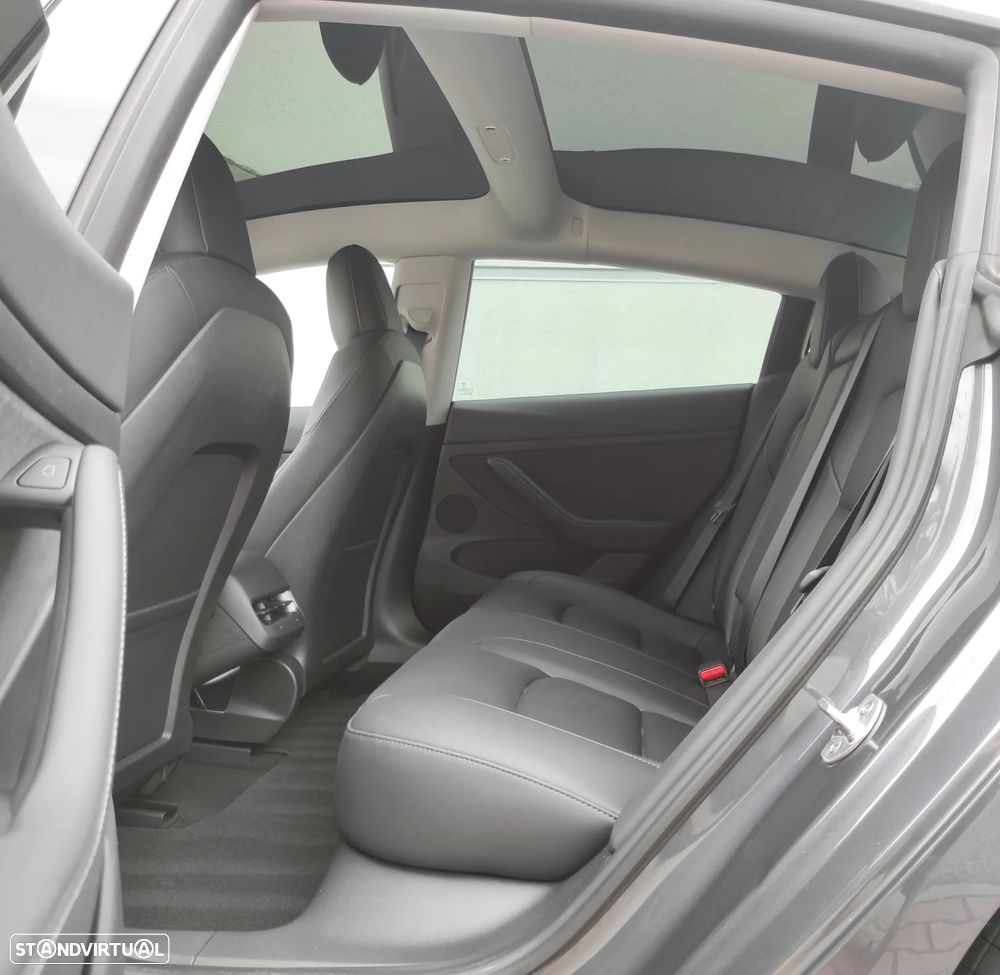 Tesla Model 3 Standard Range Plus RWD - 25