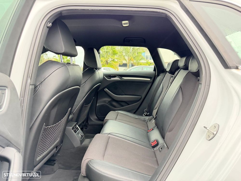 Audi A3 Sportback 1.6 TDI S-line S tronic - 31