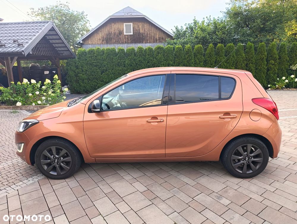 Hyundai i20 1.2 Trend - 12