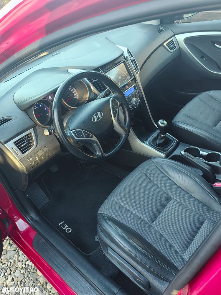 Hyundai i30 1.6 CRDI Premium - 9