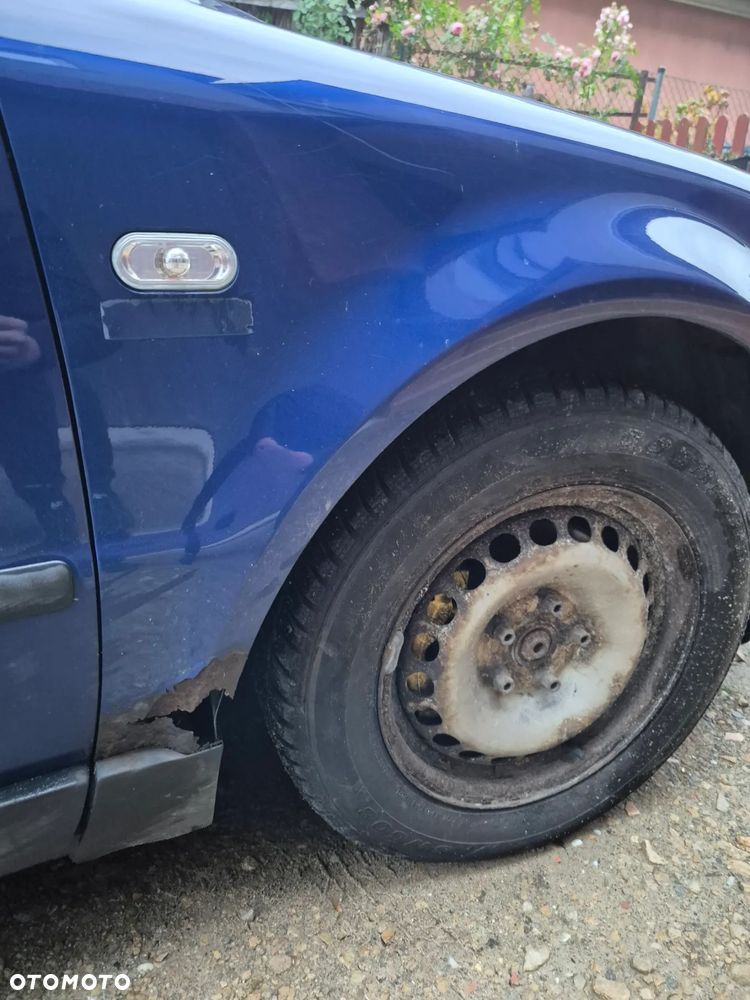 Volkswagen Passat 2.0 Comfortline - 12