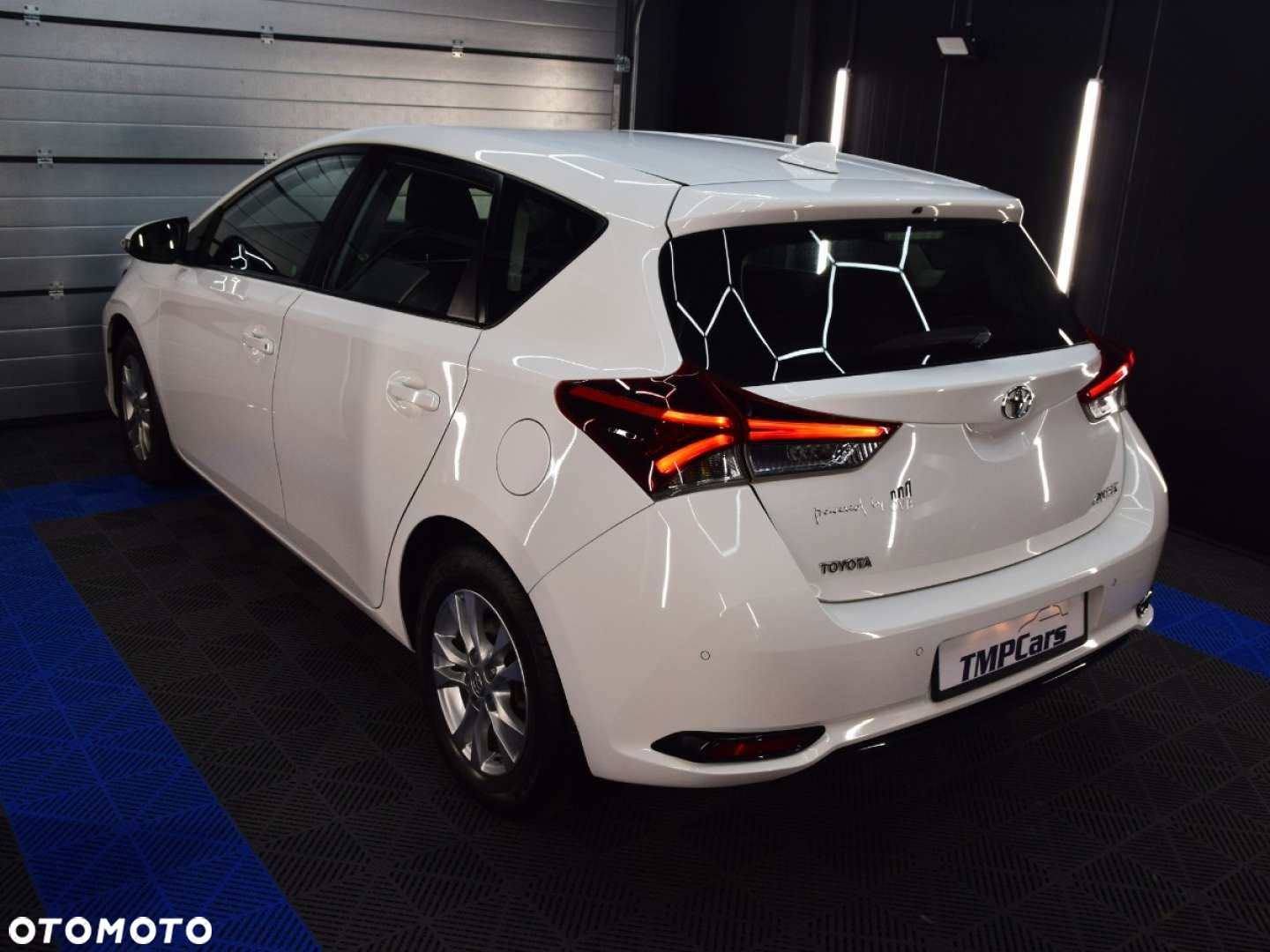 Toyota Auris - 25