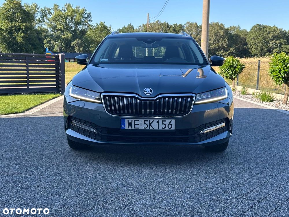 Skoda Superb 2.0 TDI Ambition - 4