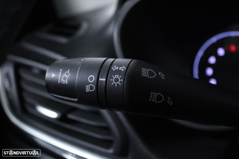 Fiat Tipo Station Wagon 1.0 GSE T3 City Life - 24