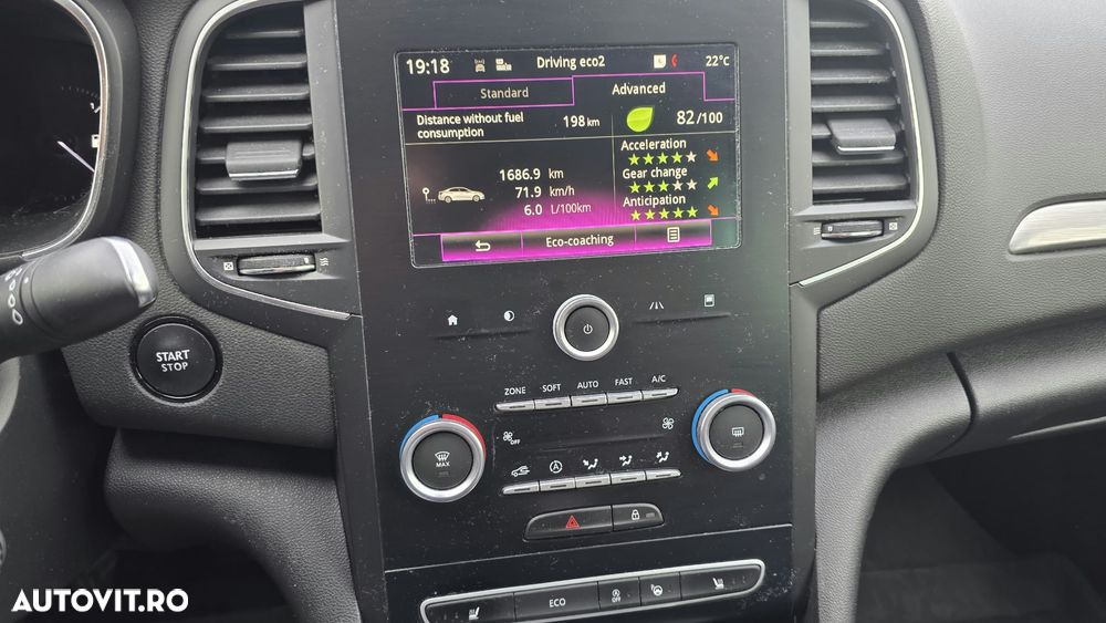 Renault Megane Energy TCe Intens - 17