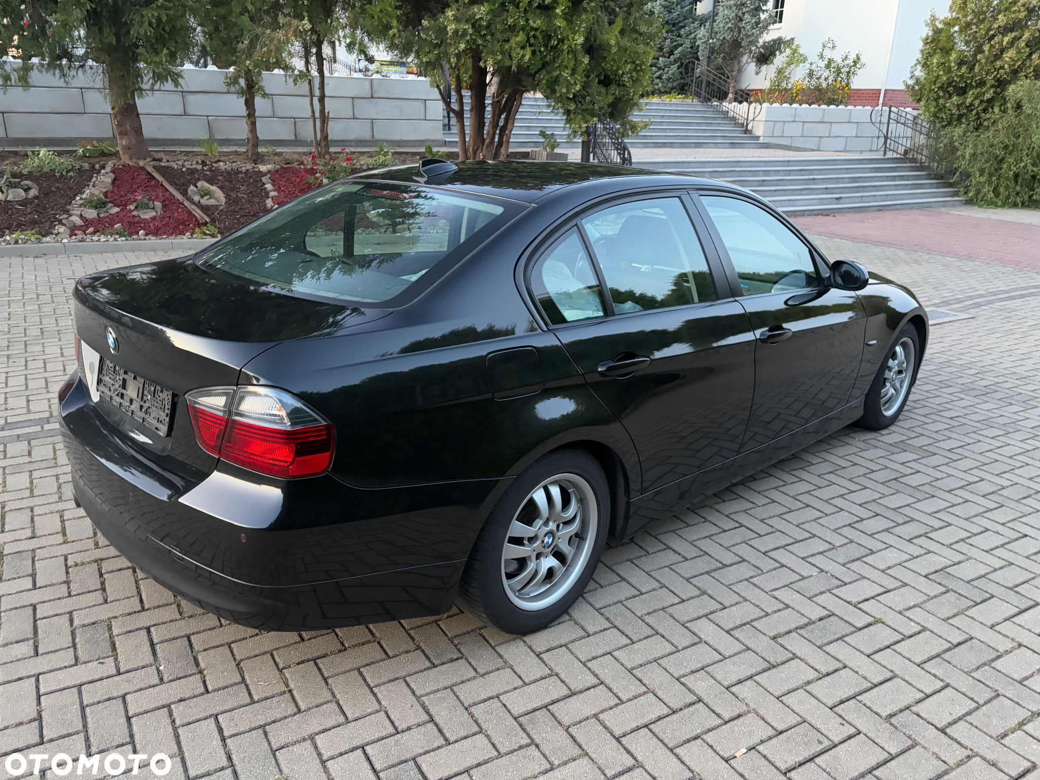 BMW Seria 3 320i - 4