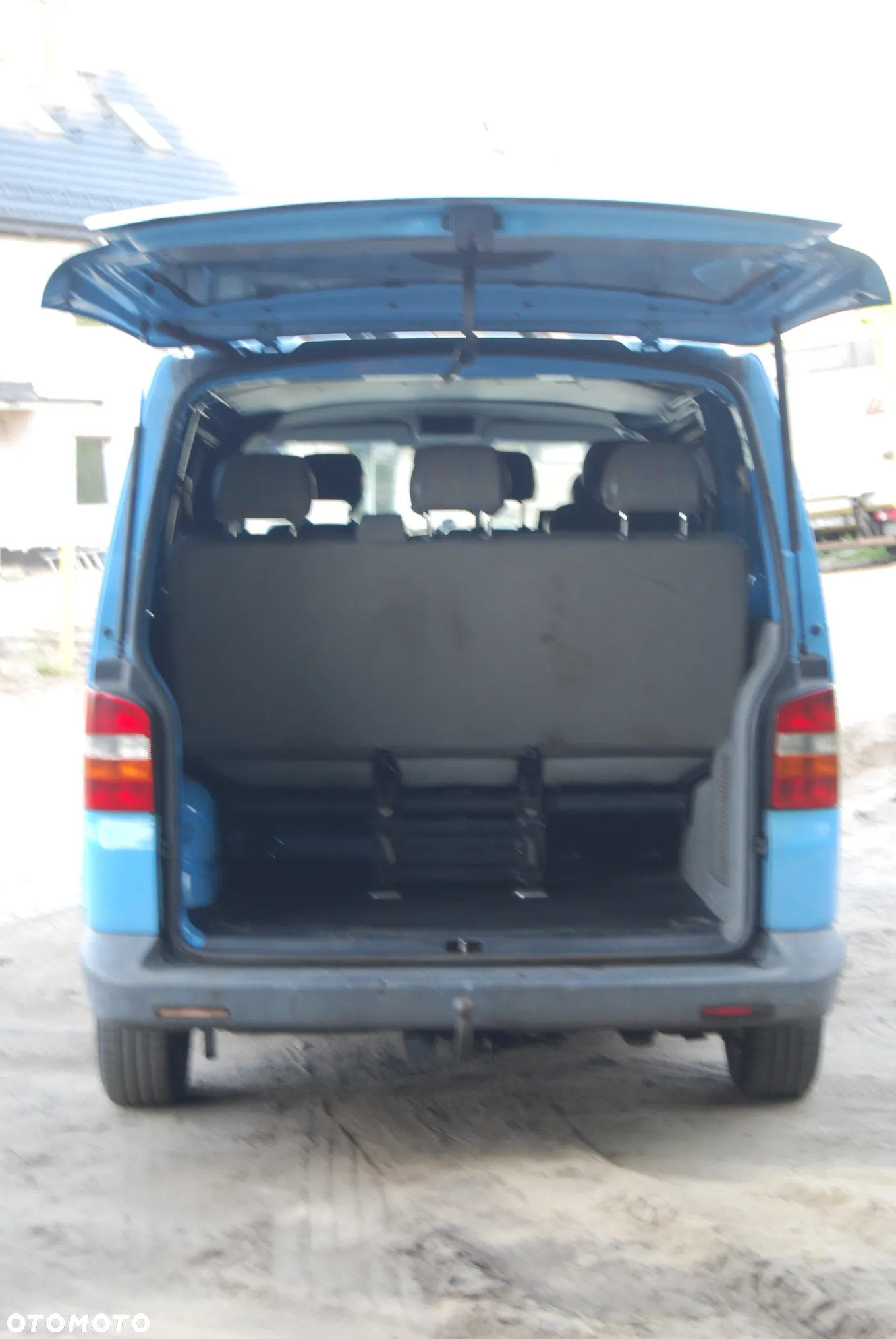 Volkswagen Transporter T5 TDI L1H1 - 10