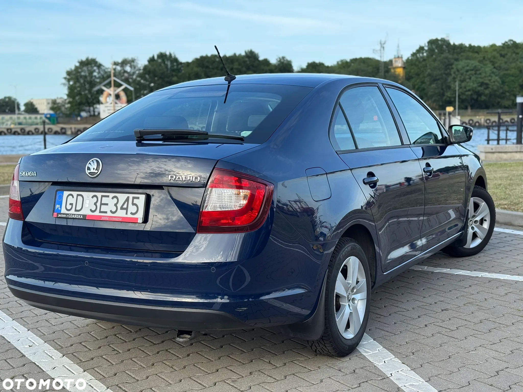 Skoda RAPID 1.0 TSI Active - 15