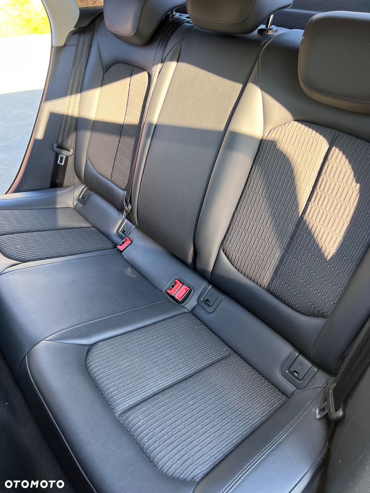 Audi A3 Sportback 2.0 TDI - 11