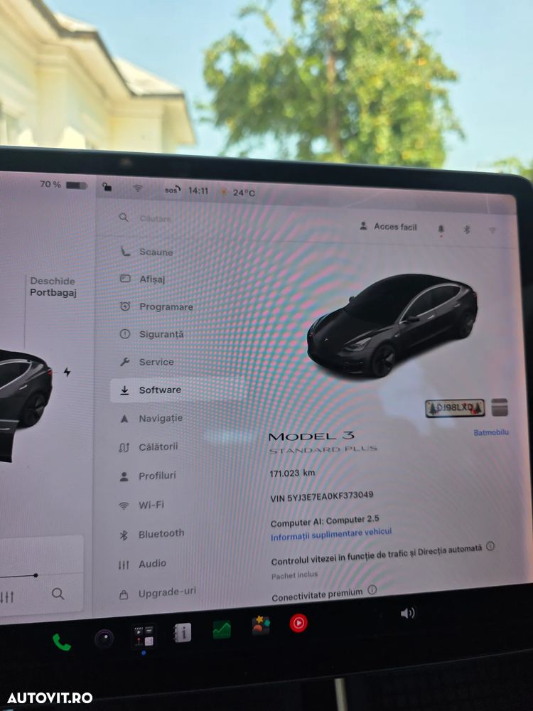 Tesla Model 3 - 7