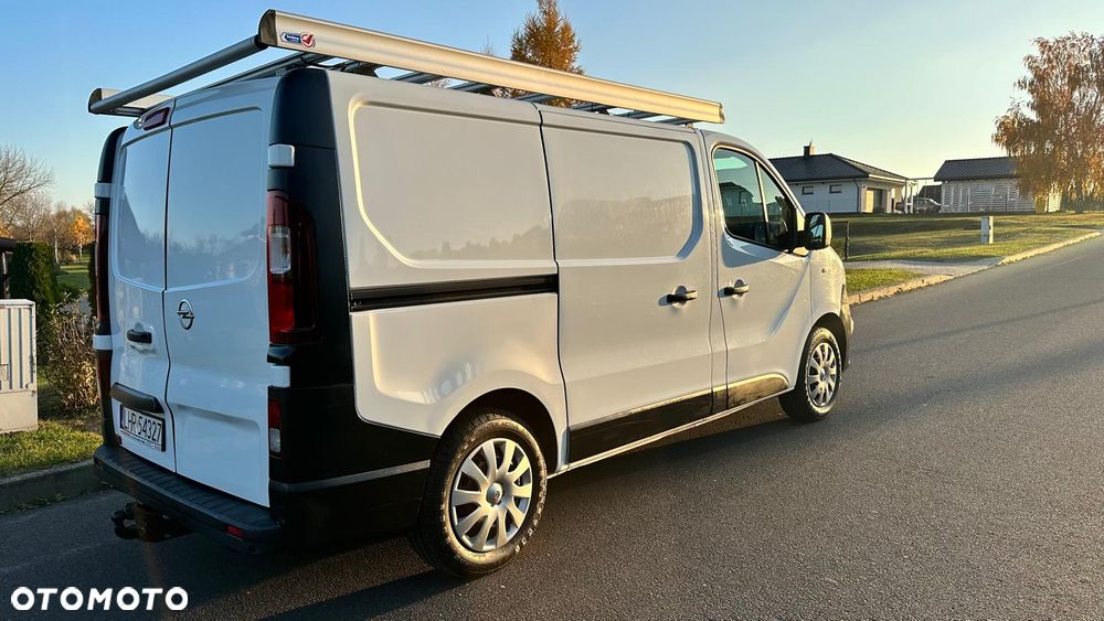 Opel VIVARO - 2