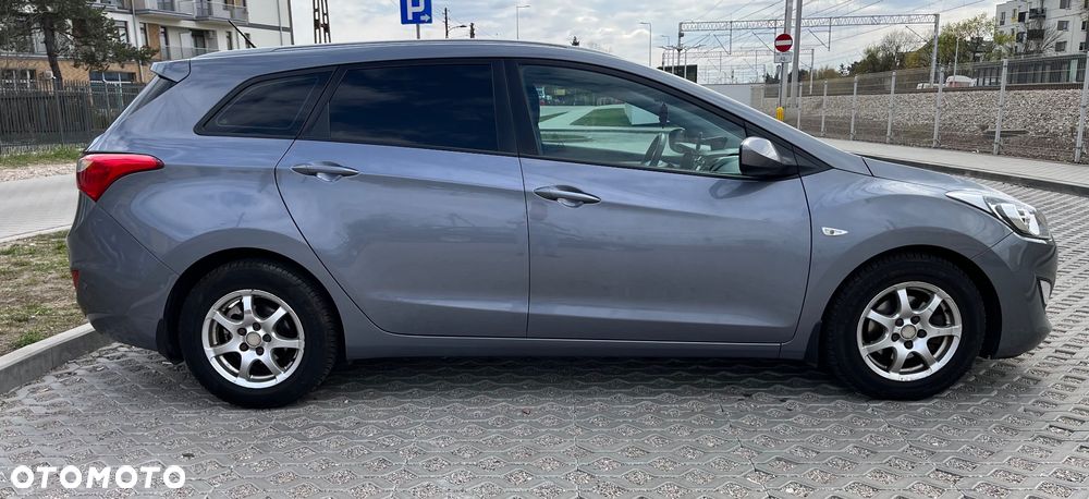 Hyundai i30 1.6 Classic + - 6