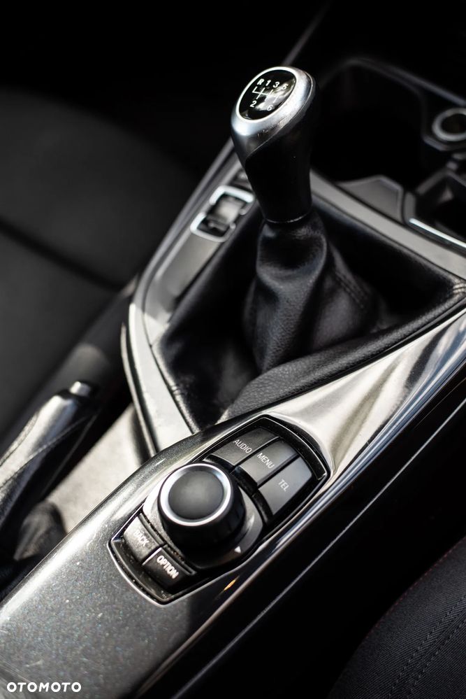 BMW Seria 1 116d DPF Edition Sport - 8