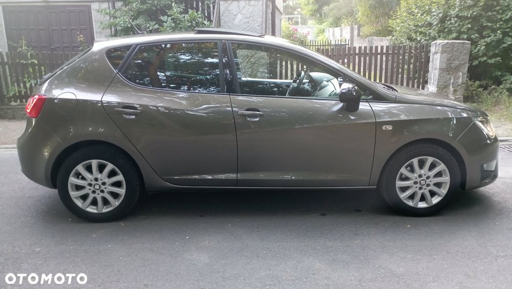Seat Ibiza 2016 photo 4