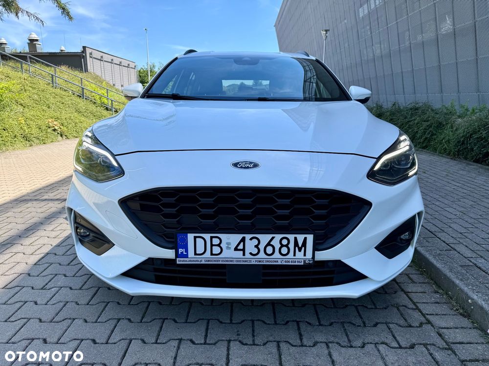 Ford Focus 1.5 EcoBoost STart-Stopp-System ST-LINE - 2