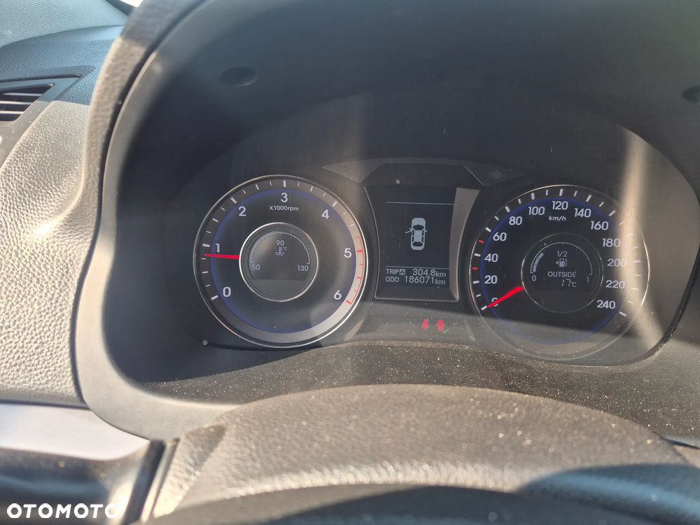 Hyundai i40 - 21
