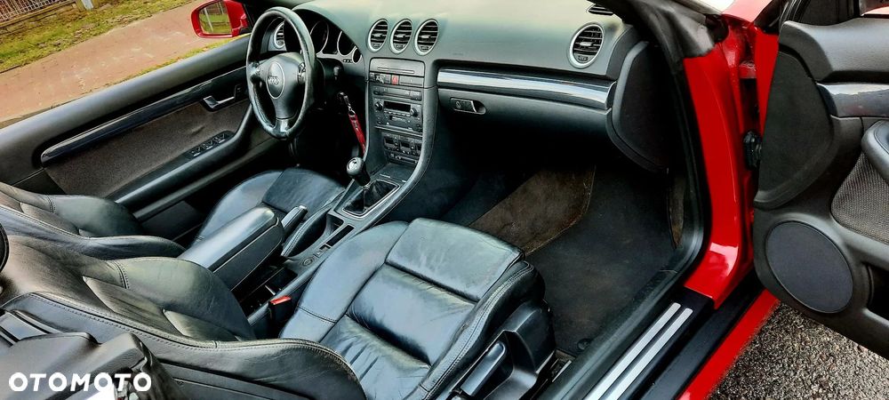 Audi A4 Cabrio 1.8 T - 34