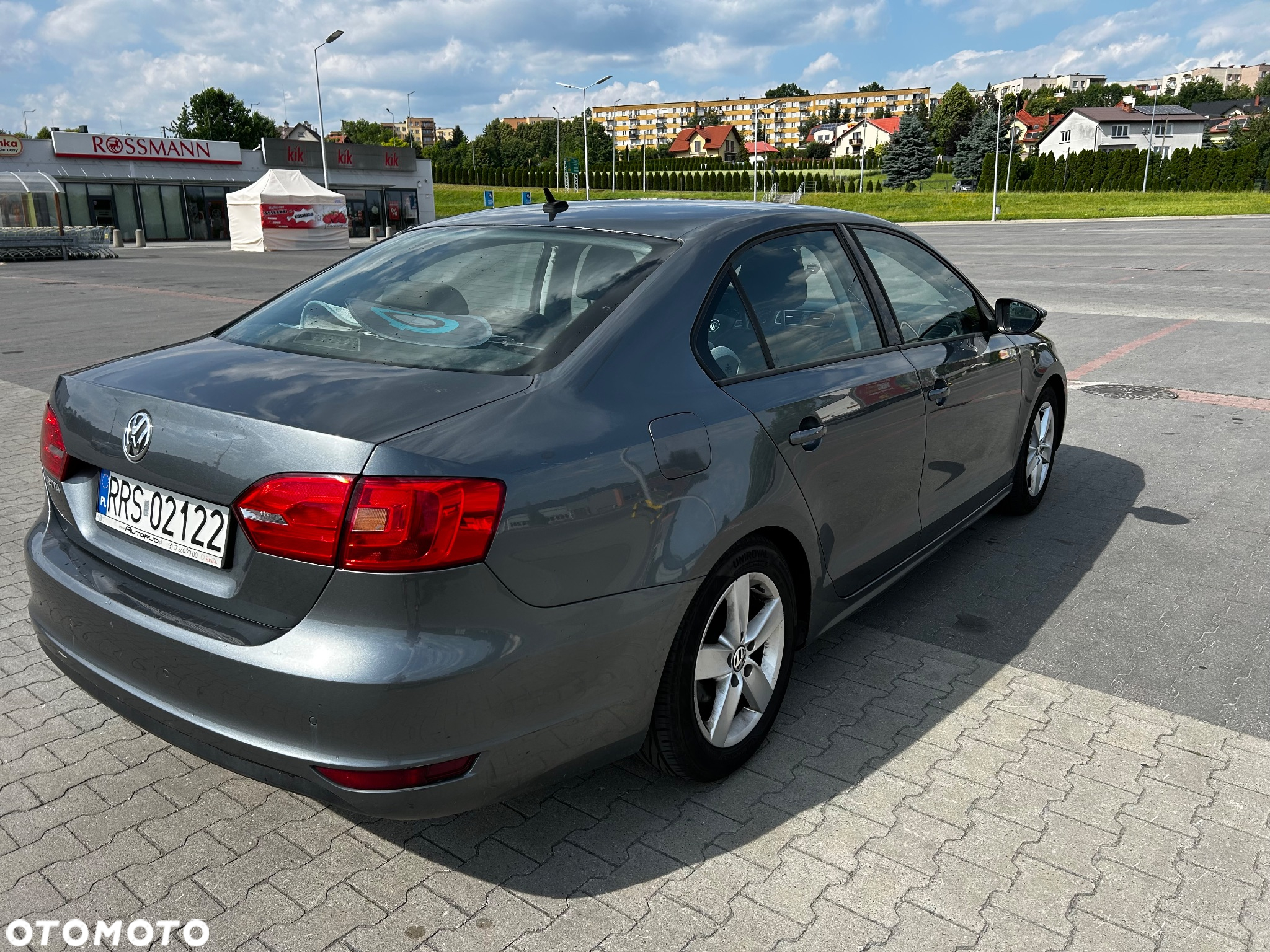 Volkswagen Jetta - 3