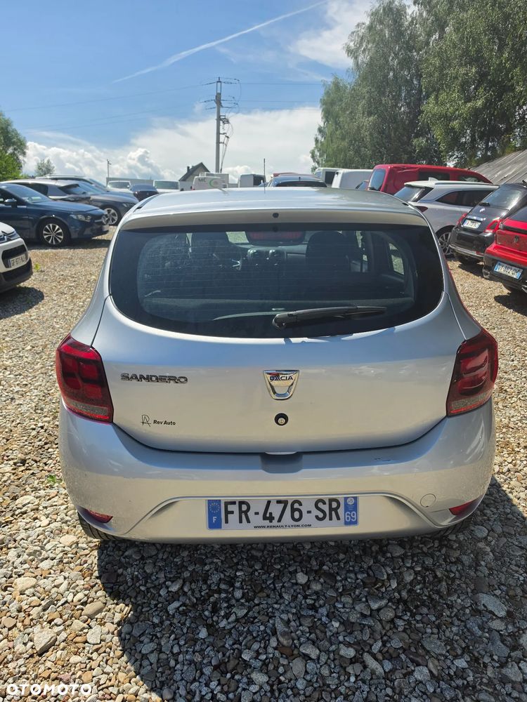 Dacia Sandero Blue dCi 95 Comfort - 9
