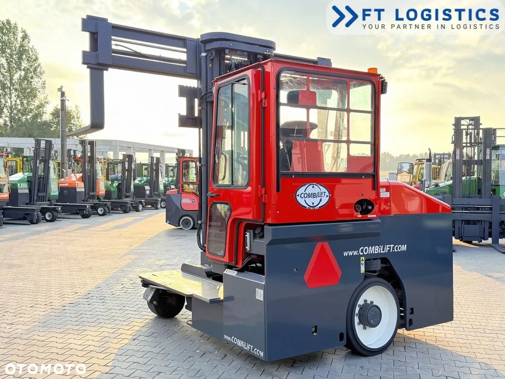 Combilift WÓZEK CZTEROKIERUNKOWY - WIELOKIERUNKOWY | COMBILIFT C4000ET | ELEKTRYCZNY | TRIPLEX  6900MM | SZEROKI 3600MM POZYCJONER WIDEŁ | WOLNY SKOK | JEDYNE 4673 MOTOGODZINY | NOWE OPONY | PO SERWISIE | STAN IDEALNY - 4