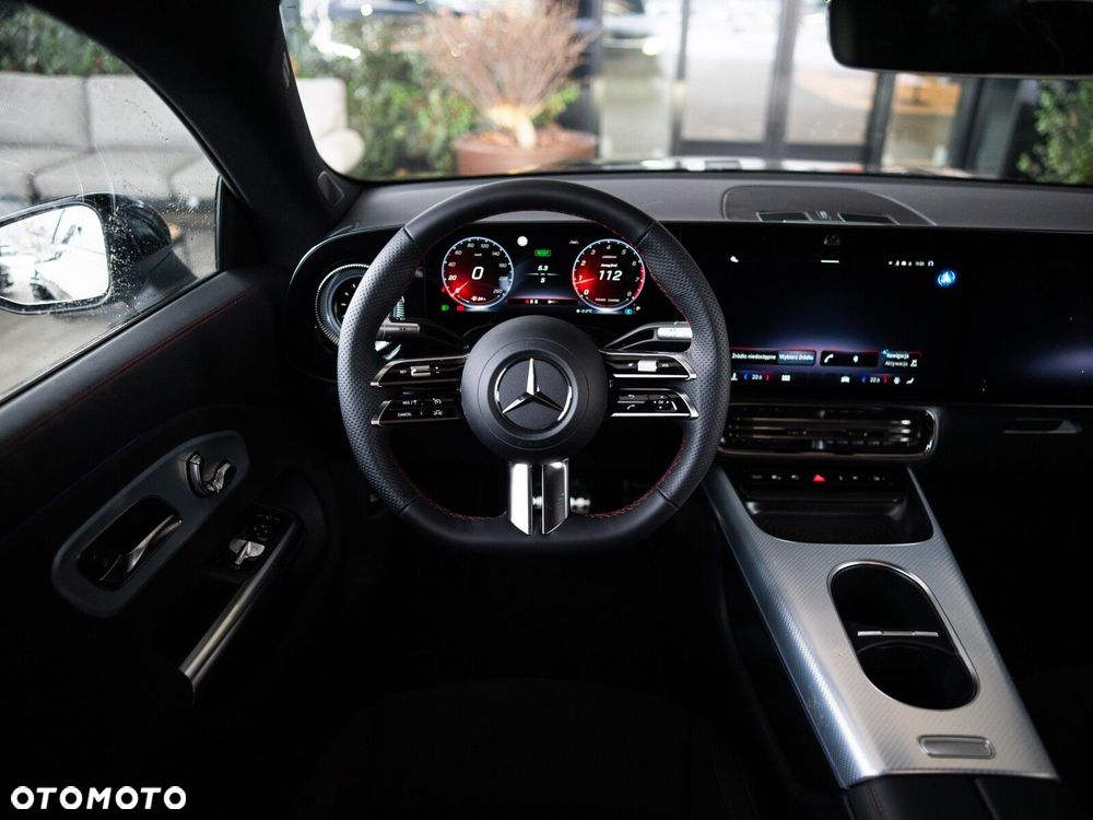 Mercedes-Benz CLA - 13